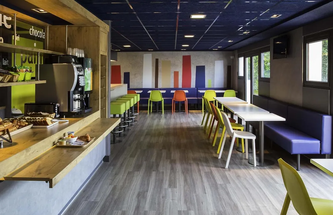 ibis budget Versailles Chateau Saint cyr l'Ecole-1