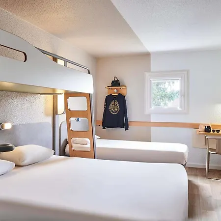 ibis budget Versailles Chateau Saint cyr l'Ecole-3