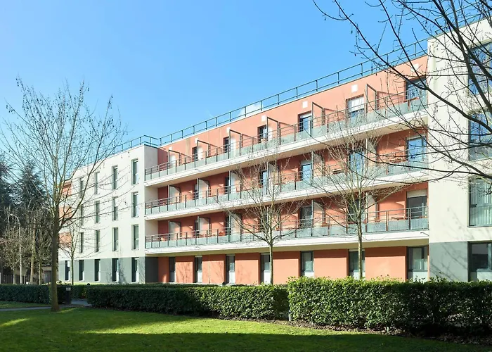Appart'City Versailles Saint Cyr L'Ecole
